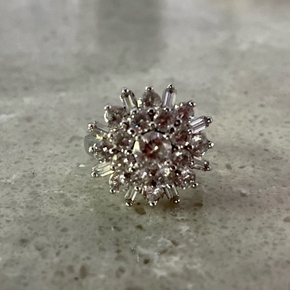 Sterling Silver Diamond cluster engagement ring (lab simulated) - Picture 5 of 8